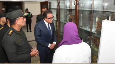 كلية الطب بالقوات المسلحة تستقبل خالد عبد الغفار نائب رئيس مجلس الوزراء للتنمية البشرية وزير الصحة والسكان