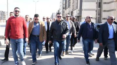 وزير الإسكان يتفقد مشروع "سكن مصر بإجمالي 364 عمارة " بأرض المعارض بالقاهرة الجديدة