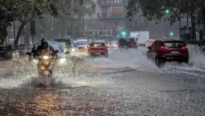 هطول أمطار علي الاسكندرية تزامنا مع اقتراب نوة "عيد الميلاد"