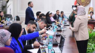 وزارة العمل تطلق الدفعة الأولى من برنامج "سفراء العمل"