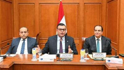 شريف الشربيني يشارك في اجتماع لجنة الإسكان والإدارة المحلية والنقل بمجلس الشيوخ