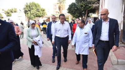 وزير الصحة يتفقد مستشفى سنورس المركزي بالفيوم ويوجه بتشكيل لجنة مركزية لرفع كفاءة الخدمات المقدمة
