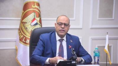 وزير العمل يصدر قرارًا وزاريًا رقم (346) لسنة 2025 بشأن تحديد الإجازات الدينية للإخوة المسيحيين