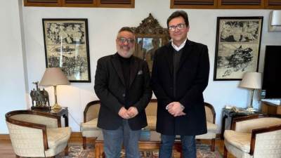 وزير الثقافة يلتقي مساعده لشؤون رئاسة الرقابة على المصنفات الفنية لمتابعة تنفيذ توصيات لجنة الدراما بشأن أعمال موسم رمضان