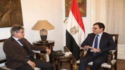 وزير الثقافة يشيد بمبادرة المتحدة لمنع نشر أخبار مشاهير مواقع التواصل الاجتماعي ويعلن التعاون معها لإنتاج محتوى عن رموز مصر والنماذج الملهمة