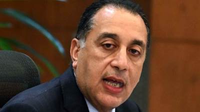 رئيس الوزراء يبدأ جولة لتفقد عدد من مشروعات المبادرة الرئاسية "حياة كريمة" بمركز أرمنت