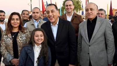 رئيس الوزراء يتفقد أعمال تطوير كورنيش النيل بالأقصر