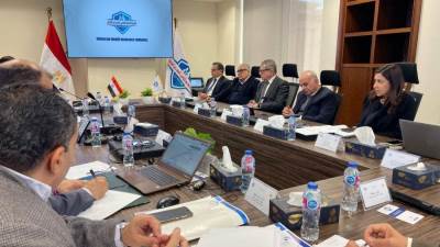 مجلس إدارة التأمين الصحي الشامل يعقد اجتماعه المئوي ويقر حزمة قرارات تنظيمية ومالية وفنية