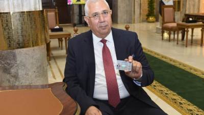 أمين عام الجبهة الوطنية: المرحلة المقبلة تتطلب ممارسة الدورين التشريعي والرقابي بالنواب بأقصى درجات الأمانة