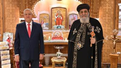 البابا تواضروس يستقبل رئيس مجلس النواب للتهنئة بـ عيد الميلاد المجيد