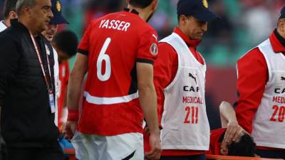 دكتور المنتخب الوطني يكشف طبيعة إصابة محمد حمدي خلال مباراة مصر وبنين