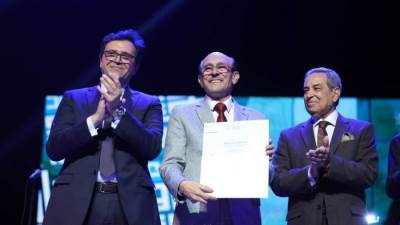 وزير الثقافة يكرم 50 مبدعًا مصريًا في «عيد الثقافة الثاني»