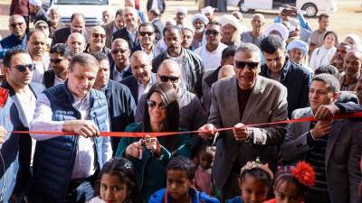 وزيرا «التخطيط والتعاون الدولي» و«الزراعة» ومحافظ أسوان والمدير القُطري للإيفاد يفتتحون محطة الزهراء للطاقة الشمسية لخدمة 480 فدان