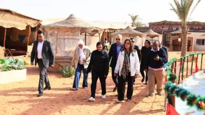 وزيرة التنمية المحلية والقائم بأعمال وزير البيئة في جولة تفقدية مفاجئة لمحمية الغابة المتحجرة