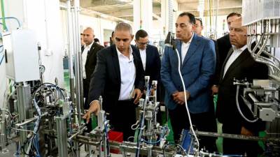 رئيس الوزراء يفتتح مصنع "سي إي سي" لإنتاج "رولمان البلي" وكراسي التحميل والمسبوكات بمنطقة السخنة