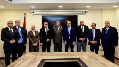 رئيس البنك الزراعي المصري يلتقي أعضاء لجنة الزراعة بمجلس الشيوخ لبحث جهود التنمية الزراعية ودعم صغار المزارعين