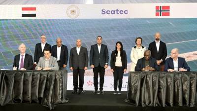 رئيس الوزراء يشهد توقيع اتفاقيات التمويل المبدئية لمشروع «ڤالي للطاقة المستدامة – Energy Valley»