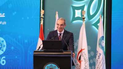 وزير الاتصالات: الذكاء الاصطناعي تكنولوجيا فارقة قادرة على إحداث تغيير في طرق العمل والتعلم