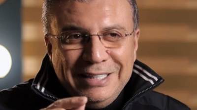 ناصحًا صناع الدراما.. د.عمرو الليثي: الدراما التي تحترم نفسها تفرض قيمتها على المعلن