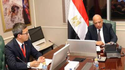 وزير الكهرباء يبحث مع مجموعة صاني "SANY " الصينية التعاون في تصنيع توربينات الرياح