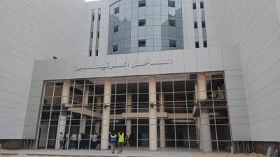 وزير الصحة يتلقى تقريرًا عن مرور ميداني على 23 مشروعًا صحيًا جاريًا في 7 محافظات