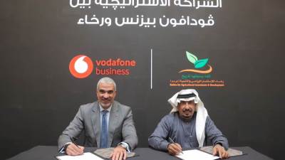 ڤودافون بيزنس تدعم الزراعة الذكية في مصر عبر تعاونها الاستراتيجي مع شركة رخاء