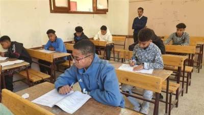 إعلان نتيجة صفوف النقل بالمرحلة الابتدائية والإعدادية بالجيزة غدا فى المدارس