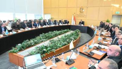 وزير الإسكان يتابع الموقف التنفيذي لمشروعات مبادرة "حياة كريمة" لتطوير قرى الريف المصري