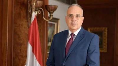 سويلم يصل إلى رواندا في زيارة رسمية تهدف لتعزيز العلاقات المصرية الرواندية في مجال المياه