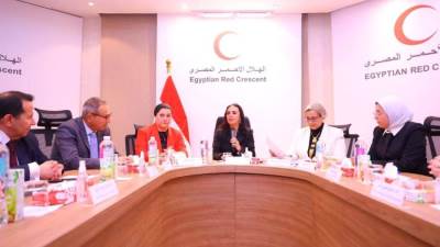وزيرة التضامن تشهد توقيع الهلال الأحمر المصري ستة بروتوكولات لتعزيز الشراكة المؤسسية