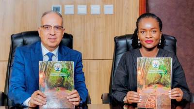 وزير الري ووزيرة البيئة الرواندية يشهدان ختام اجتماعات اللجنة المشتركة لمشروع إدارة الموارد المائية