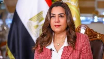 وزيرة التنمية المحلية تتابع جهود إخلاء وتنظيم مقبرة سيارات البساتين تمهيدًا للتصرف في المضبوطات