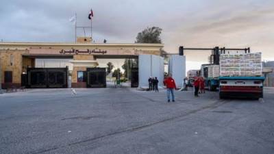 وصول الدفعة الثانية من العائدين إلى معبر رفح لإنهاء إجراءات دخول قطاع غزة