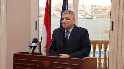 أسامة ربيع يكرم فريق الهوكي بنادي بورفؤاد الرياضي بعد تتويجه بطل إفريقيا للأندية 