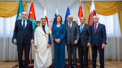 وزراء خارجية مصر والسعودية والأردن والبحرين وقطر يعقدون مباحثات مع نائبة رئيس الوزراء وزيرة خارجية سلوفينيا في العاصمة ليوبليانا