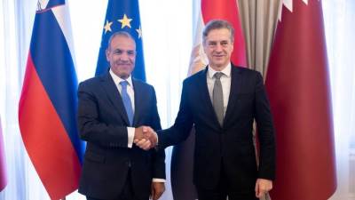 وزير الخارجية يلتقي رئيس وزراء جمهورية سلوفينيا