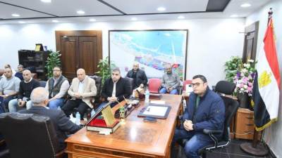 وزير الإسكان يتابع موقف تنفيذ المشروعات التنموية فى "سملا وعلم الروم" ومدينة رأس الحكمة الجديدة