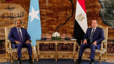 الرئيس السيسى يؤكد عمق وخصوصية العلاقات التاريخية وروابط الأخوة بين مصر والصومال