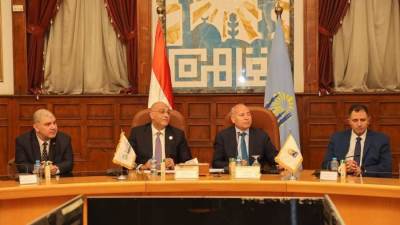 تعاون جديد بين جهاز تنمية المشروعات ومحافظة القاهرة لتطوير منطقة الزاوية الحمراء بتمويل من الاتحاد الأوروبي والوكالة الفرنسية