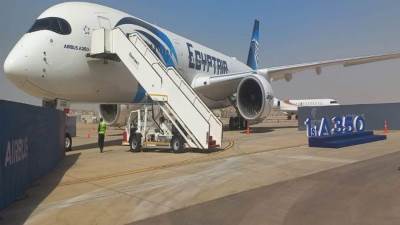 رئيس مصر للطيران: إنضمام الطائرة الجديدة من طراز ايرباص 350 يمثل لحظة فارقة في تاريخ الشركة