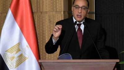 رئيس الوزراء: عرض زيادة المرتبات والأجور على الرئيس فى رمضان مع الموازنة العامة