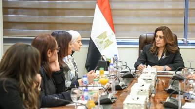  وزيرة التنمية تبحث مع مدير برنامج الأغذية العالمي بالقاهرة ملفات التعاون