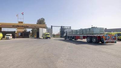 صندوق "تحيا مصر" وبيت الزكاة والصدقات يعلنان دخول 780 طنا من المواد الغذائية لقطاع غزة ضمن القافلة الشاملة