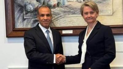 وزير الخارجية يؤكد لنظيرته البريطانية ضرورة سرعة نشر قوة الاستقرار الدولية لمراقبة وقف إطلاق النار بغزة