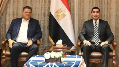 وزير الشباب والرياضة يستقبل الاتحاد المصري لكرة اليد ويتلقى التهنئة من مجلس الإدارة