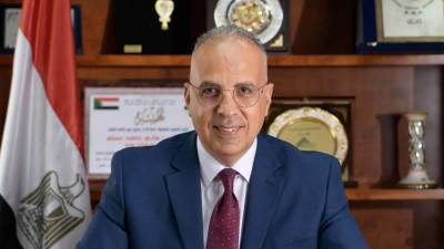 سويلم يتابع موقف الترتيبات النهائية لتشغيل مجموعة قناطر ديروط الجديدة