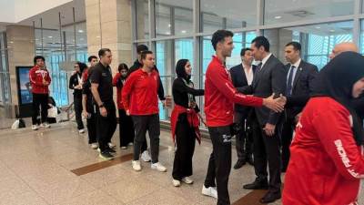 وزير الشباب والرياضة يستقبل منتخب مصر للسلاح بعد تصدره بطولة أفريقيا بـ42 ميدالية في السنغال