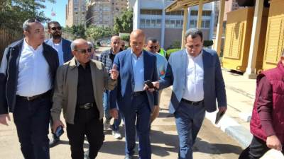 نائب وزيرة الإسكان للمرافق يتفقد مشروعات مياه الشرب والصرف الصحي بمحافظة الفيوم