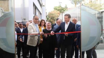  وزير الزراعة ومحافظ الجيزة يفتتحان المعمل المركزي لفحص ومراقبة وتصدير البطاطس