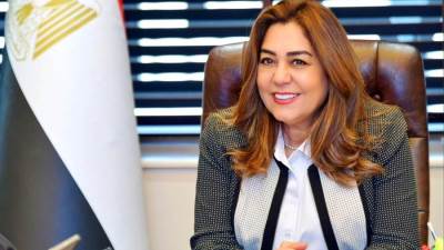  وزيرة التنمية المحلية والبيئة تتابع جهود تنفيذ برنامج الشراكات مع الجامعات المصرية لبناء قدرات العاملين بالمحليات وتطوير منظومة التدريب والفعاليات بمركز سقارة